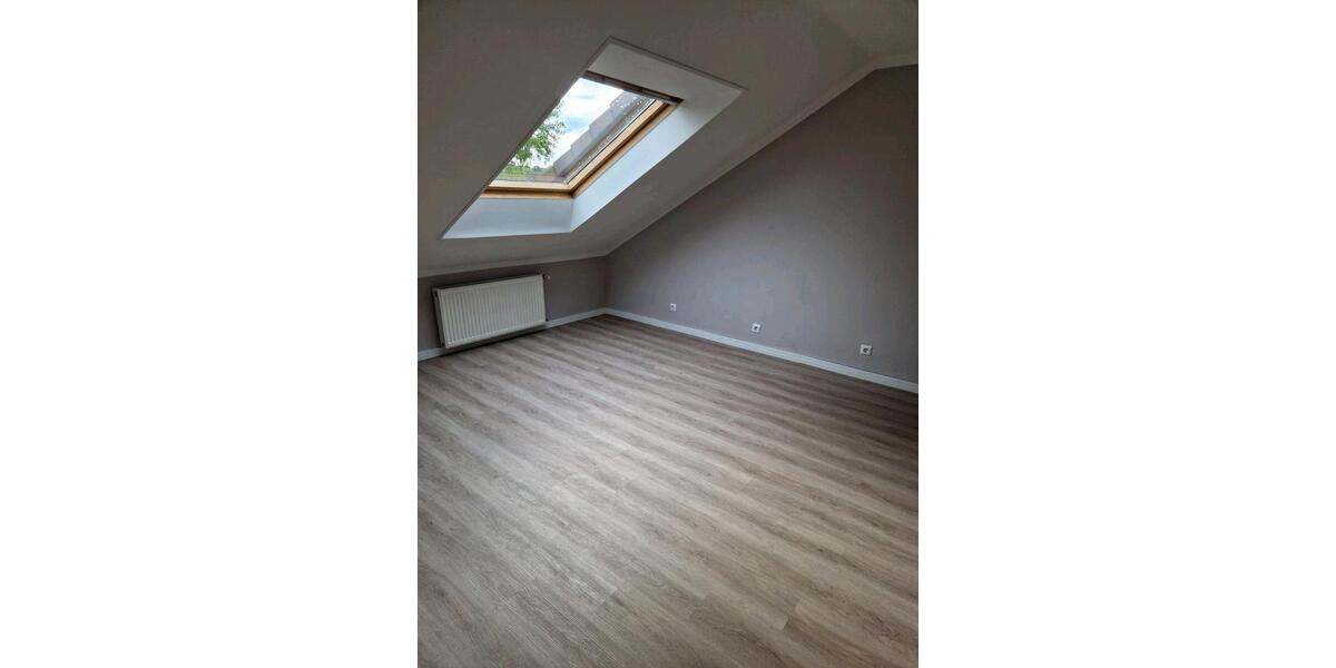 Reihenhaus Bad Salzuflen Ehrsen-Breden - 5 Zimmer, 250 m&sup2;, 1.250&euro; | Angebot:26614746