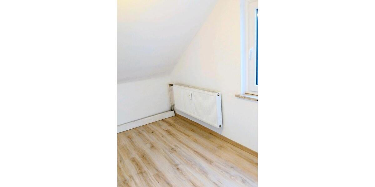 Dachgeschoßwohnung Duderstadt - 3 Zimmer, 60 m&sup2;, 450&euro; | Angebot:25542275