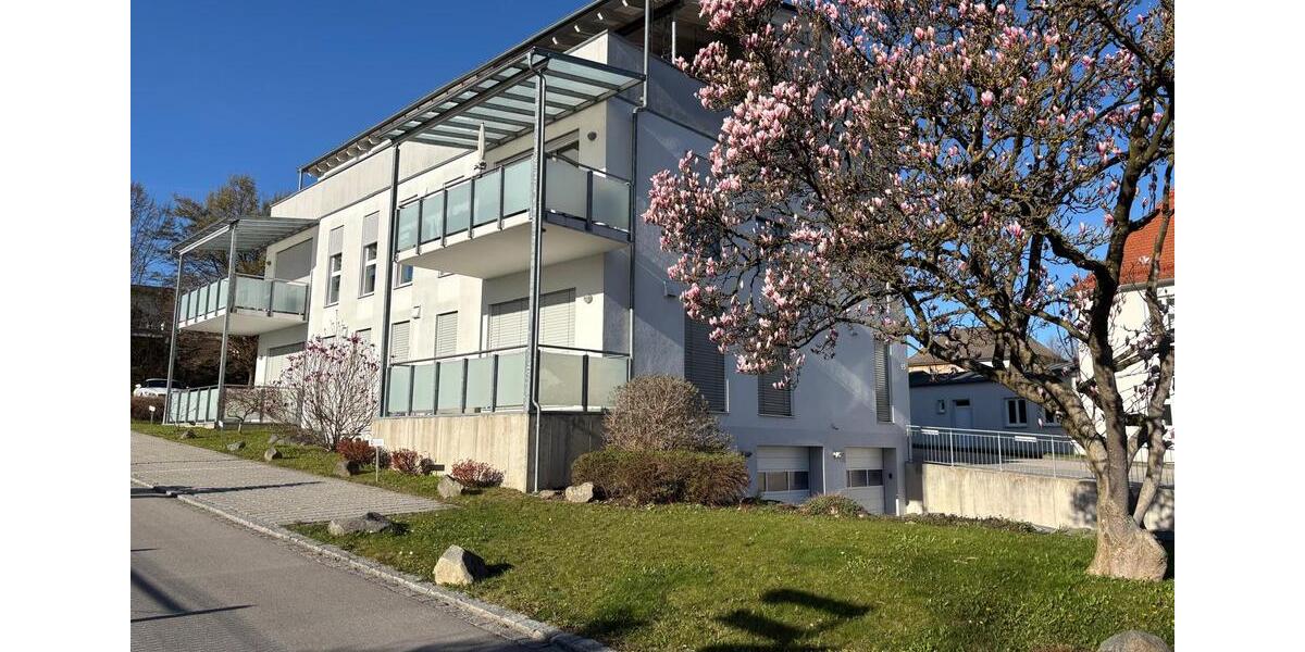 Etagenwohnung Eggenfelden - 3 Zimmer, 98 m&sup2;, 980&euro; | Angebot:26582336