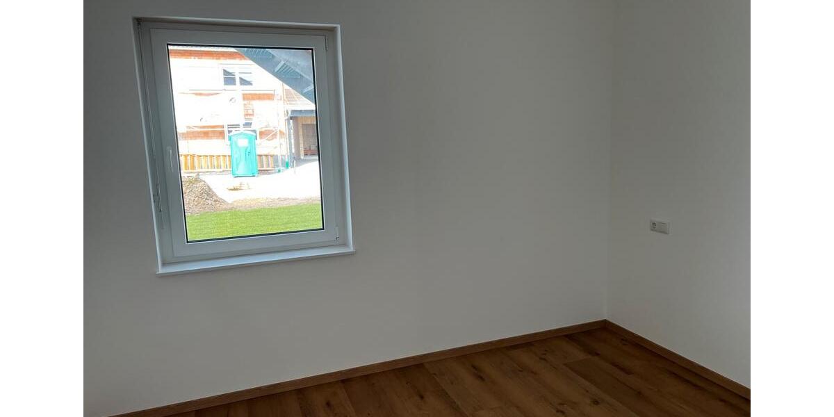 Erdgeschoßwohnung Rain - 2.5 Zimmer, 70 m&sup2;, 950&euro; | Angebot:25646756