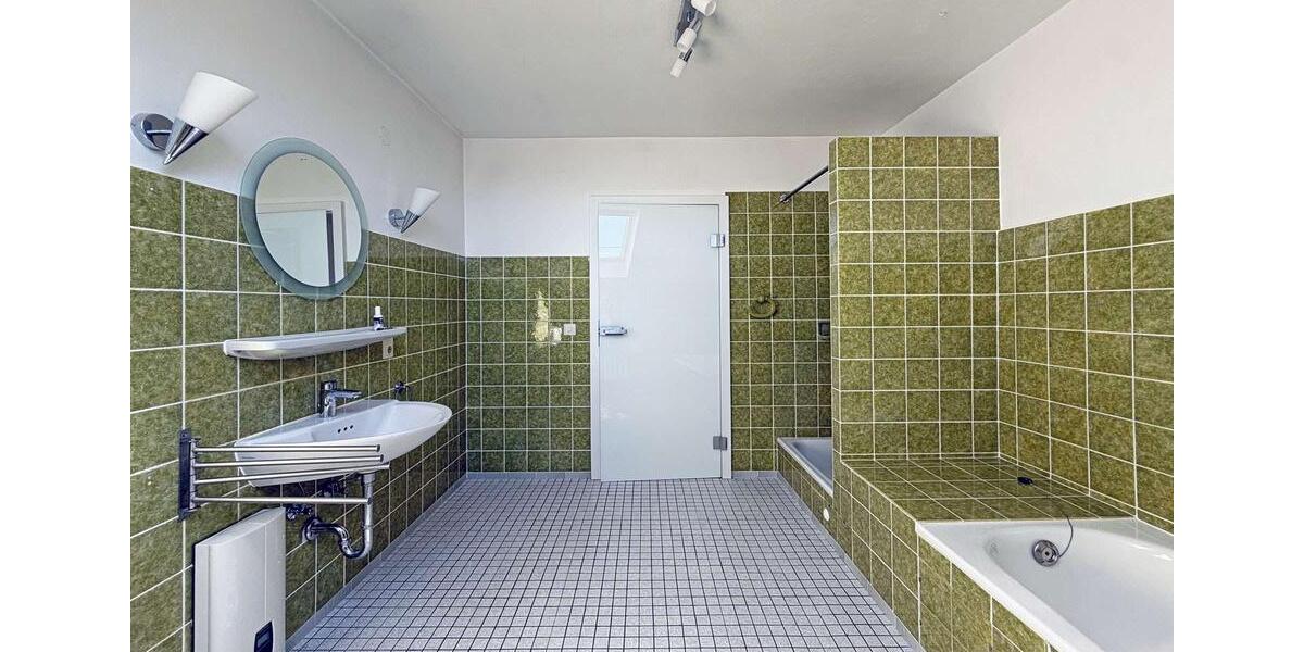 Etagenwohnung Schweich - 4 Zimmer, 100 m&sup2;, 700&euro; | Angebot:26620368