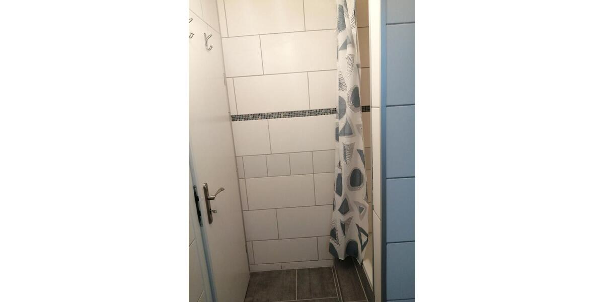 Dachgeschoßwohnung Singen (Hohentwiel) - 3 Zimmer, 65 m&sup2;, 1.180&euro; | Angebot:25988241