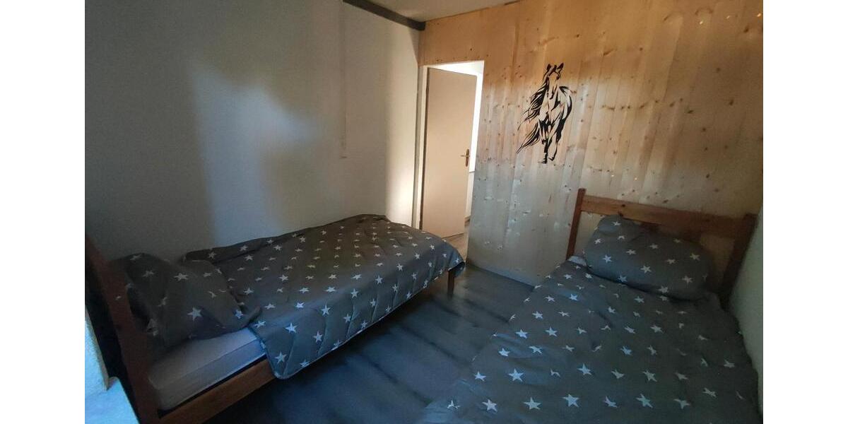 Erdgeschoßwohnung Gunzenhausen - 1 Zimmer, 90 m&sup2;, 950&euro; | Angebot:25570348