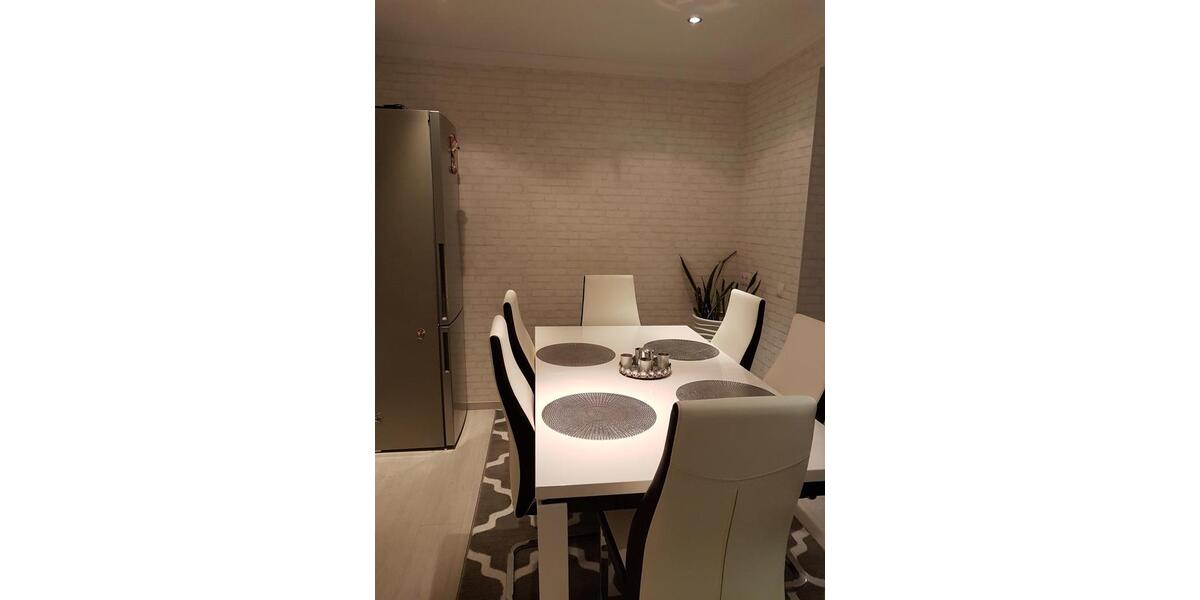 Einfamilienhaus Bad Endbach - 6 Zimmer, 230 m&sup2;, 1.300&euro; | Angebot:26604947