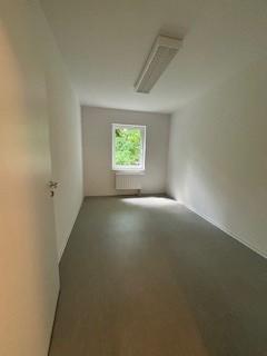 Etagenwohnung Wolfsburg - 3 Zimmer, 80 m&sup2;, 802&euro; | Angebot:26528641