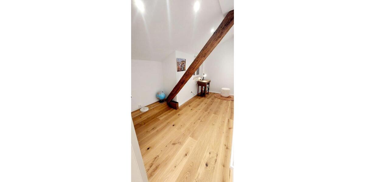 Etagenwohnung Göppingen Bruckwasen - 4 Zimmer, 130 m&sup2;, 1.430&euro; | Angebot:24625253