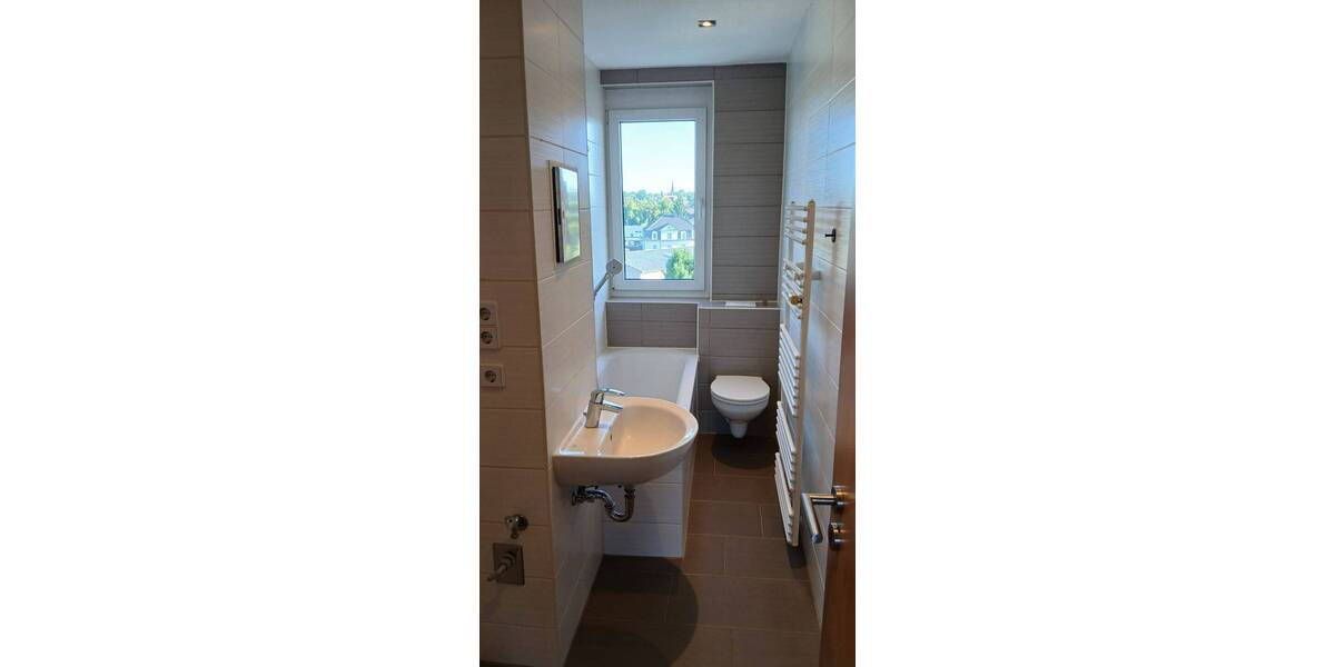 Etagenwohnung Zittau - 3 Zimmer, 57 m&sup2;, 330&euro; | Angebot:24531720