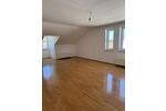 Dachgeschoßwohnung Schöllnach - 2 Zimmer, 88 m&sup2;, 600&euro; | Angebot:26101489