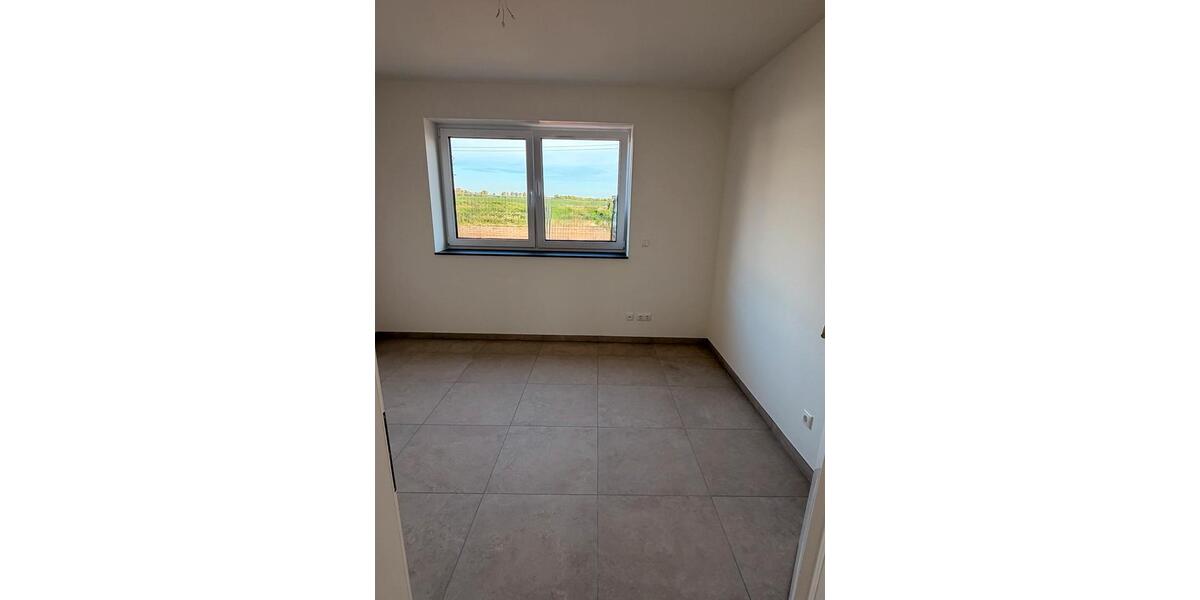 Erdgeschoßwohnung Zülpich - 3 Zimmer, 80 m&sup2;, 1.035&euro; | Angebot:26374089