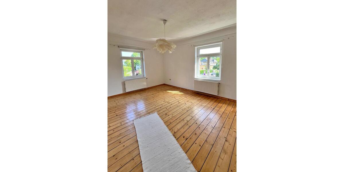 Etagenwohnung Hargesheim - 4 Zimmer, 123 m&sup2;, 1.350&euro; | Angebot:25980208