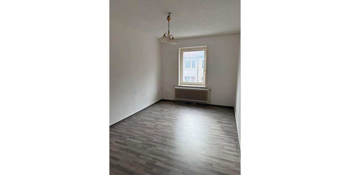 Etagenwohnung Hannover Vahrenwald-List - 2 Zimmer, 50 m&sup2;, 900&euro; | Angebot:26096523