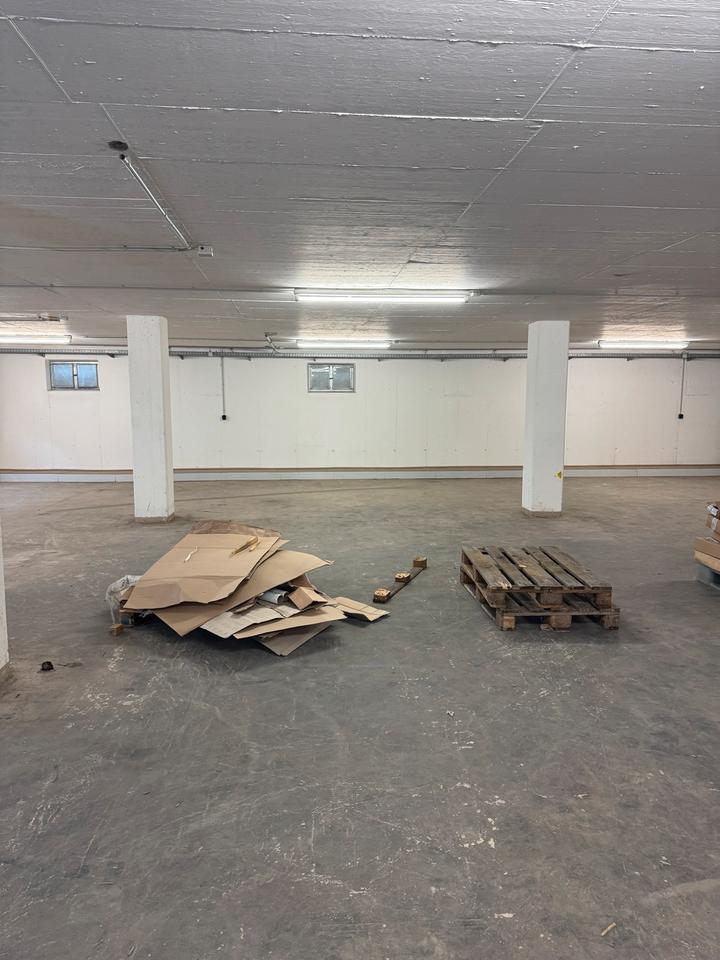Halle 430 m2