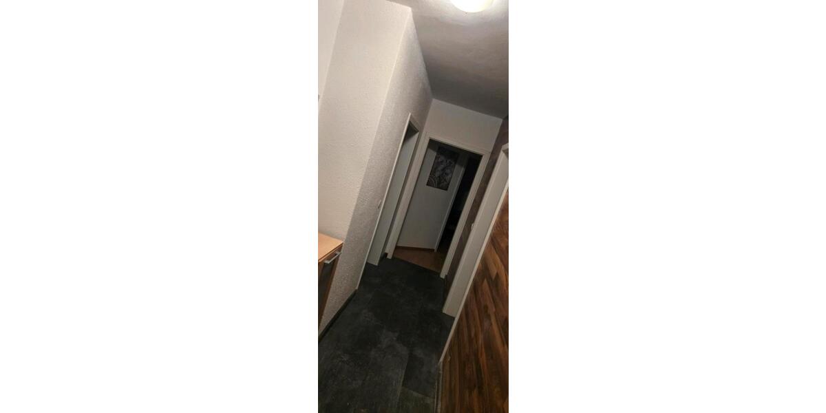 Erdgeschoßwohnung Preußisch Oldendorf - 6 Zimmer, 140 m&sup2;, 12&euro; | Angebot:24514733