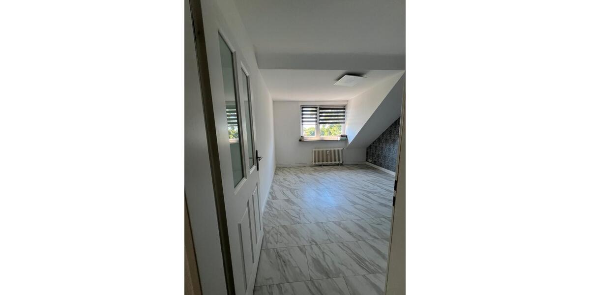 Etagenwohnung Schenefeld - 2 Zimmer, 53 m&sup2;, 1.000&euro; | Angebot:25567888