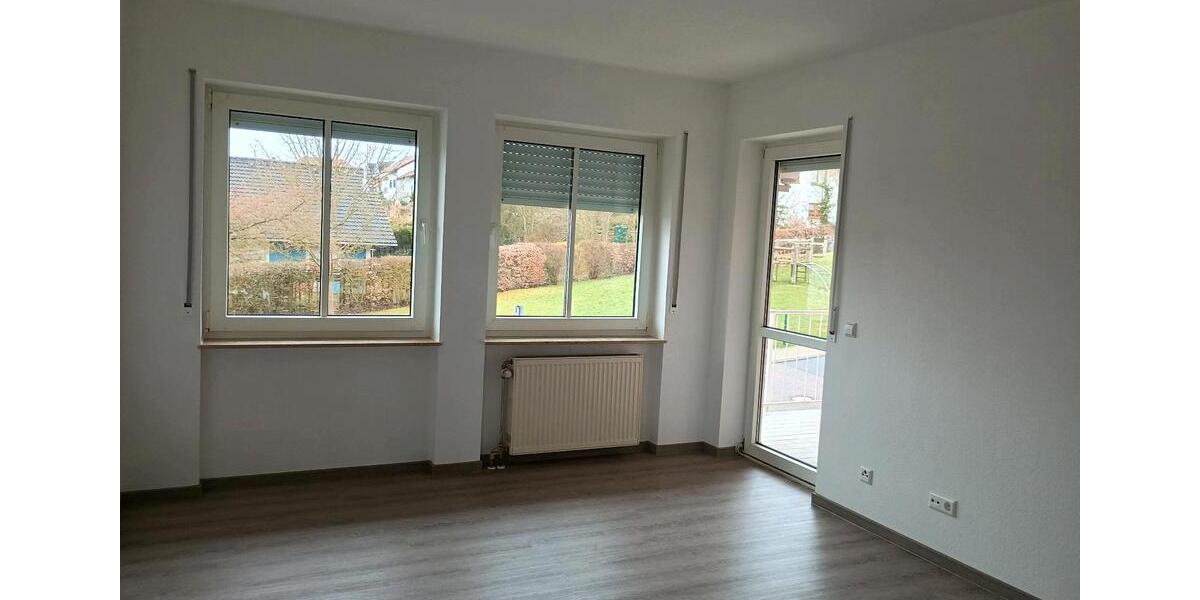 Etagenwohnung Osterburken - 3 Zimmer, 85 m&sup2;, 650&euro; | Angebot:25627472
