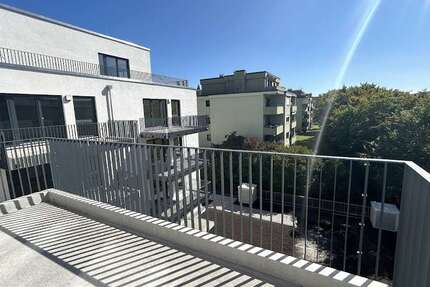 Wohnung Stuttgart Untertürkheim - 5 Zimmer, 120 m&sup2;, 2.190&euro; | Angebot:25362071