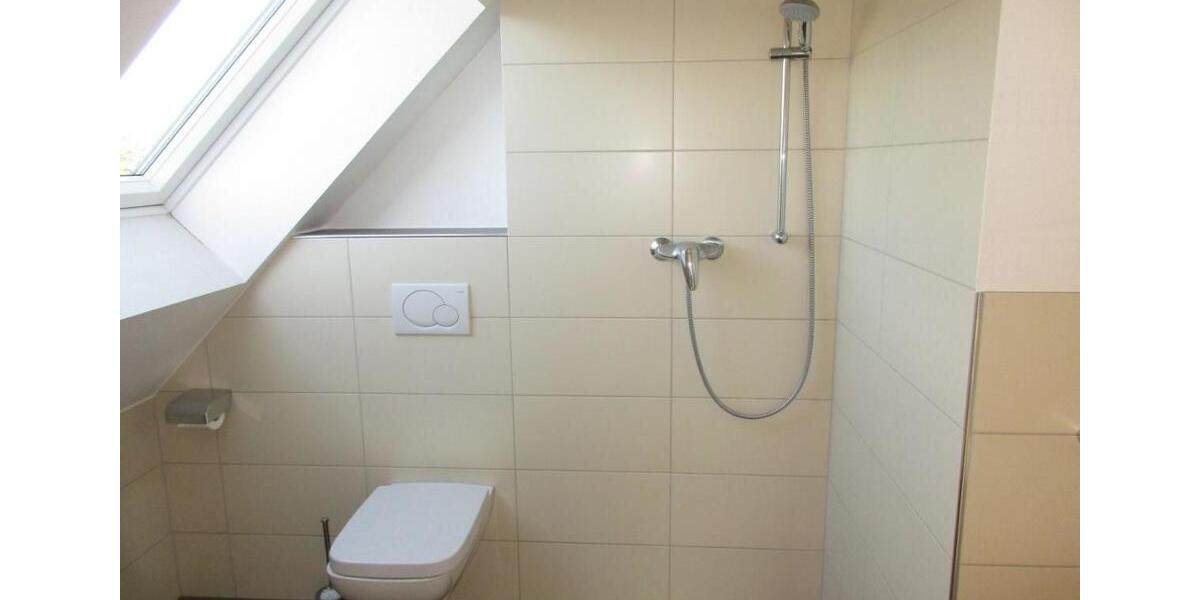 Dachgeschoßwohnung Borken - 2 Zimmer, 96 m&sup2;, 980&euro; | Angebot:26622625