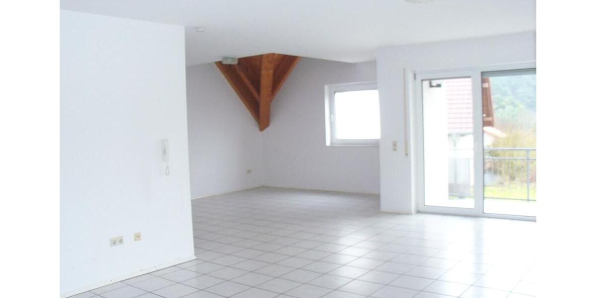 Maisonettenwohnung Queidersbach - 6 Zimmer, 179 m&sup2;, 2.140&euro; | Angebot:25838877