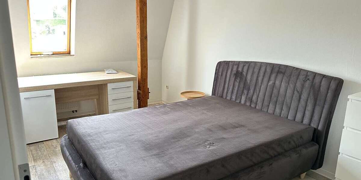 kleine gemütliche DG- Wohnung - Dachgeschoßwohnung Pößneck | Angebot:27014392