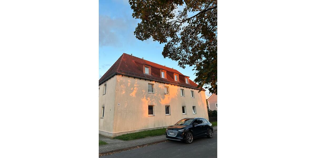 Niedliche Dachgeschosswohnung zu vermieten! 3 zimmer