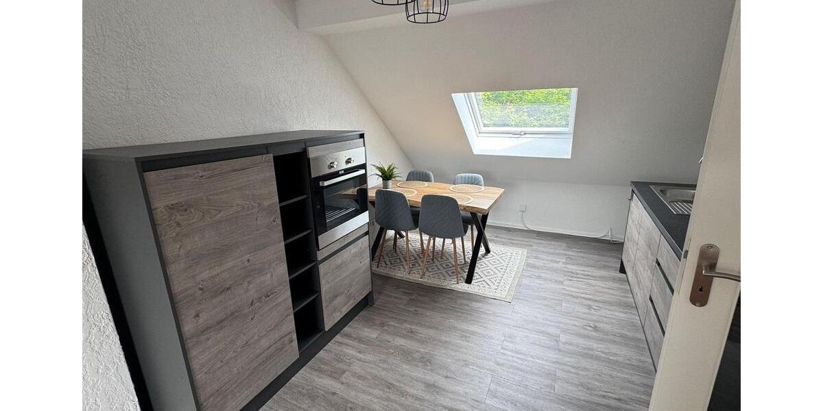 Dachgeschoßwohnung Gelsenkirchen Gelsenkirchen-Mitte - 2 Zimmer, 50 m&sup2;, 950&euro; | Angebot:24539741