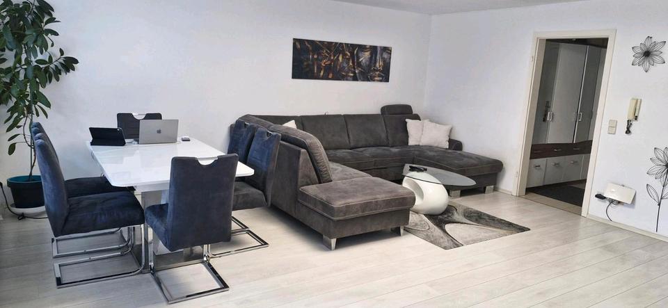 Etagenwohnung Ingolstadt Friedrichshofen-Hollerstauden - 3 Zimmer, 77 m&sup2;, 1.500&euro; | Angebot:25614792