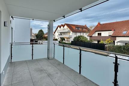 Moderne Drei-Zimmerwohnung mit großem Balkon, Aufzug und hochwertiger Einbauküche 3 zimmer