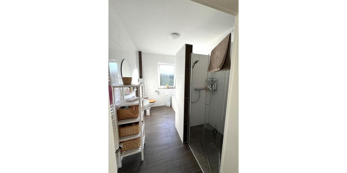 Erdgeschoßwohnung Leer (Ostfriesland) - 3 Zimmer, 98 m&sup2;, 995&euro; | Angebot:25921172