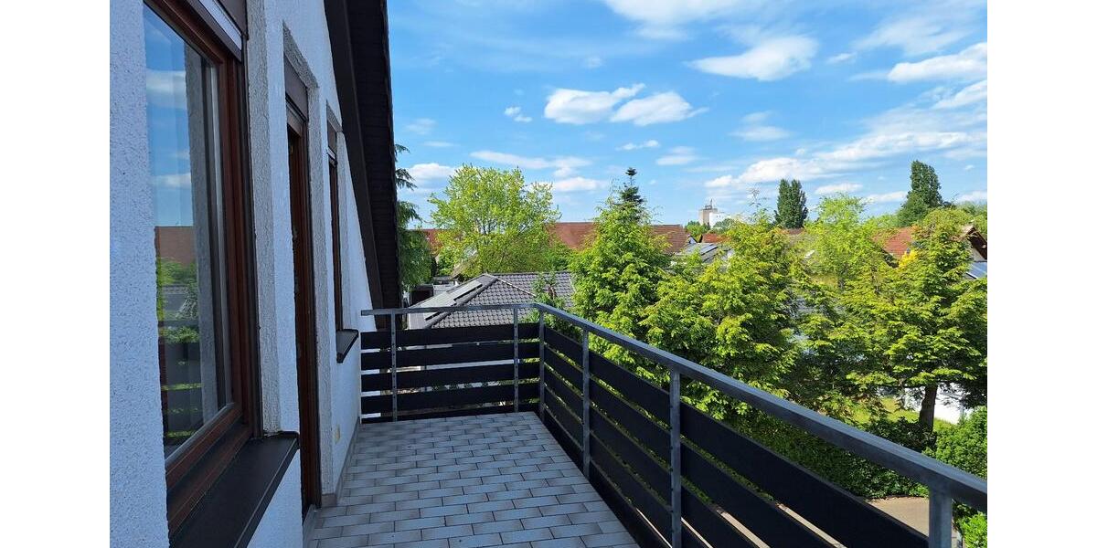 Dachgeschoßwohnung Stutensee - 2 Zimmer, 67 m&sup2;, 730&euro; | Angebot:25719351