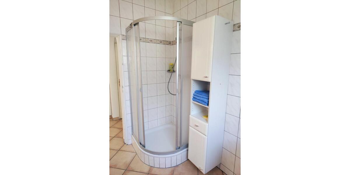 Wohnen auf Zeit Hannover Bothfeld-Vahrenheide - 4 Zimmer, 98 m&sup2;, 1.600&euro; | Angebot:24626385