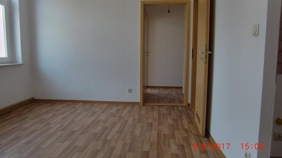 Etagenwohnung Ehrenfriedersdorf - 2 Zimmer, 34 m&sup2;, 200&euro; | Angebot:25717831