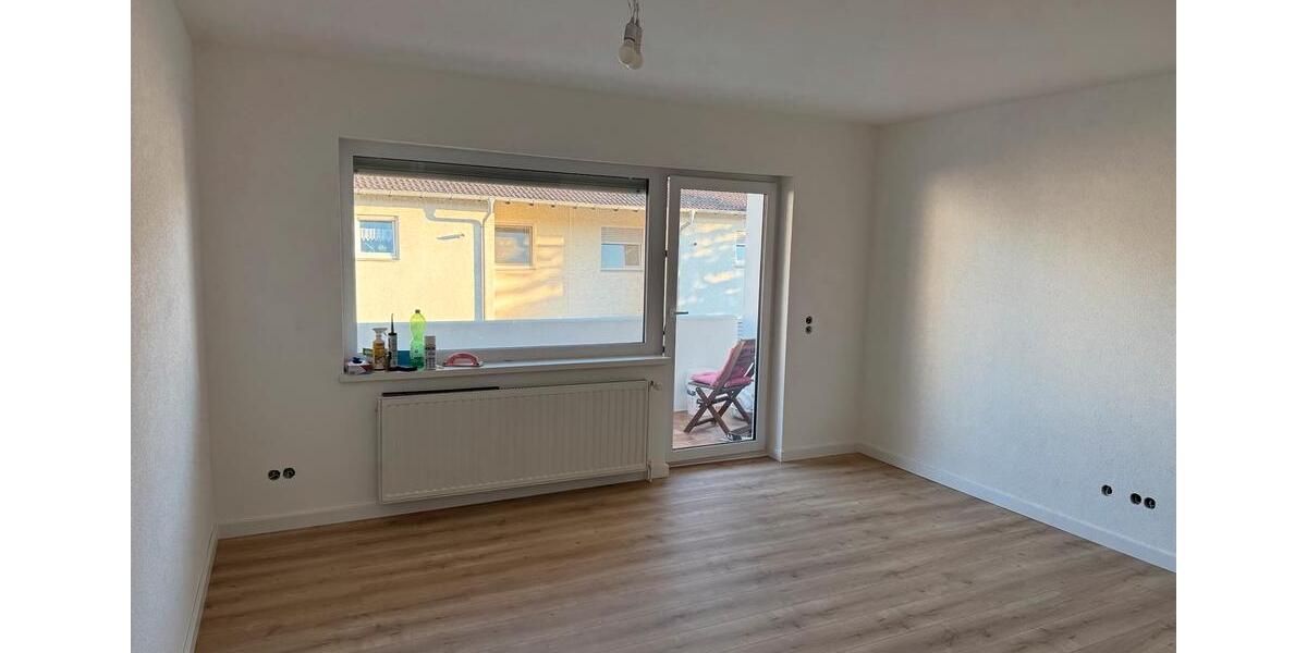 Etagenwohnung Osthofen - 3 Zimmer, 75 m&sup2;, 1.000&euro; | Angebot:26670989