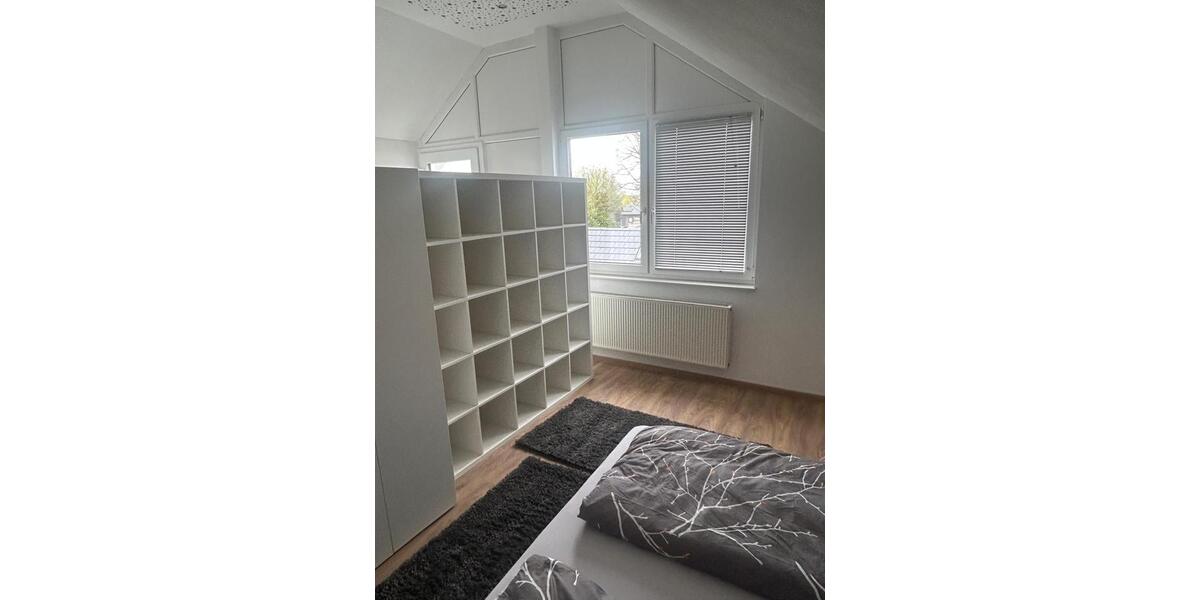 Dachgeschoßwohnung Ibbenbüren - 2 Zimmer, 140 m&sup2;, 1.000&euro; | Angebot:26039332