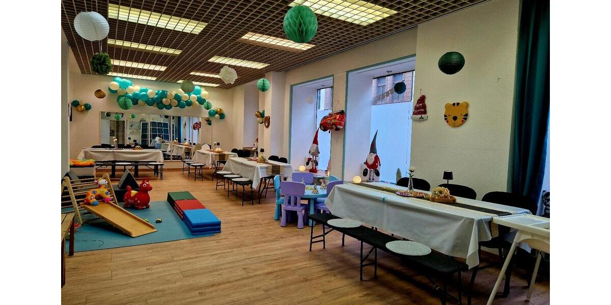 Top Location , 130 qm für Geburtstagsfeier oder Kurse zimmer