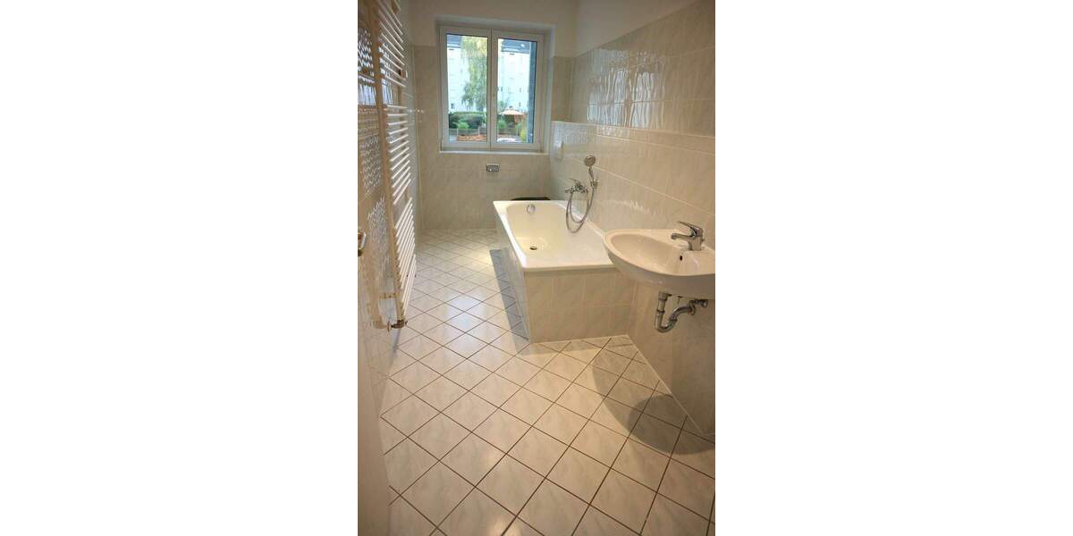 Etagenwohnung chemnitz Lutherviertel - 2 Zimmer, 56 m&sup2;, 331&euro; | Angebot:26758927