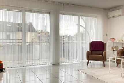 3-Zimmer-Wo. mit zwei Balkonen, Terrasse und Gartenanteil 3 zimmer