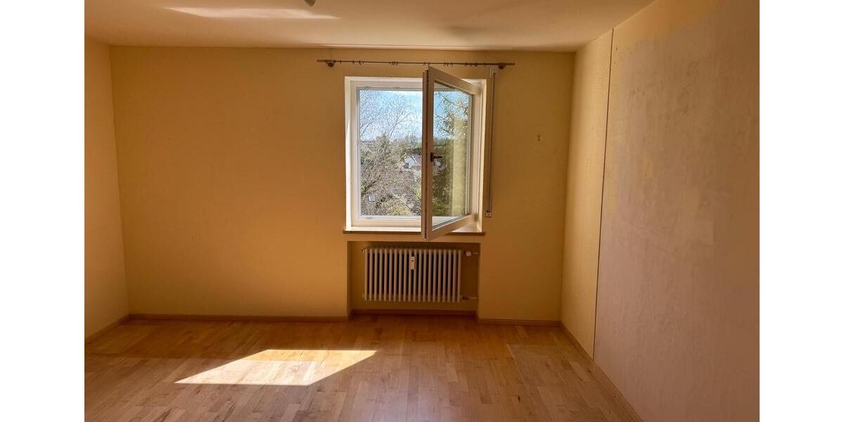Etagenwohnung Memmingen - 3.5 Zimmer, 95 m&sup2;, 1.150&euro; | Angebot:26690709