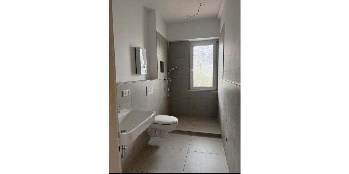 Etagenwohnung Köln Porz - 4 Zimmer, 100 m&sup2;, 1.550&euro; | Angebot:26621363
