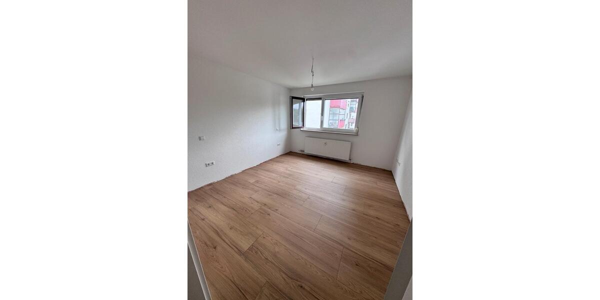 Etagenwohnung Neuhausen auf den Fildern - 3 Zimmer, 74 m&sup2;, 1.100&euro; | Angebot:26567976