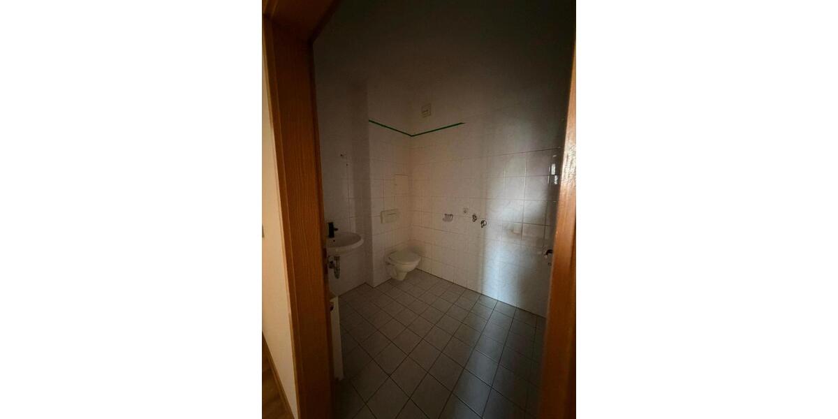 Dachgeschoßwohnung Torgau - 4 Zimmer, 101 m&sup2;, 910&euro; | Angebot:26199130