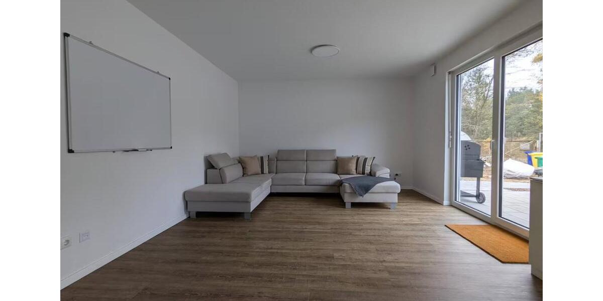 Einfamilienhaus Groß Köris - 5 Zimmer, 110 m&sup2;, 1.795&euro; | Angebot:24745385