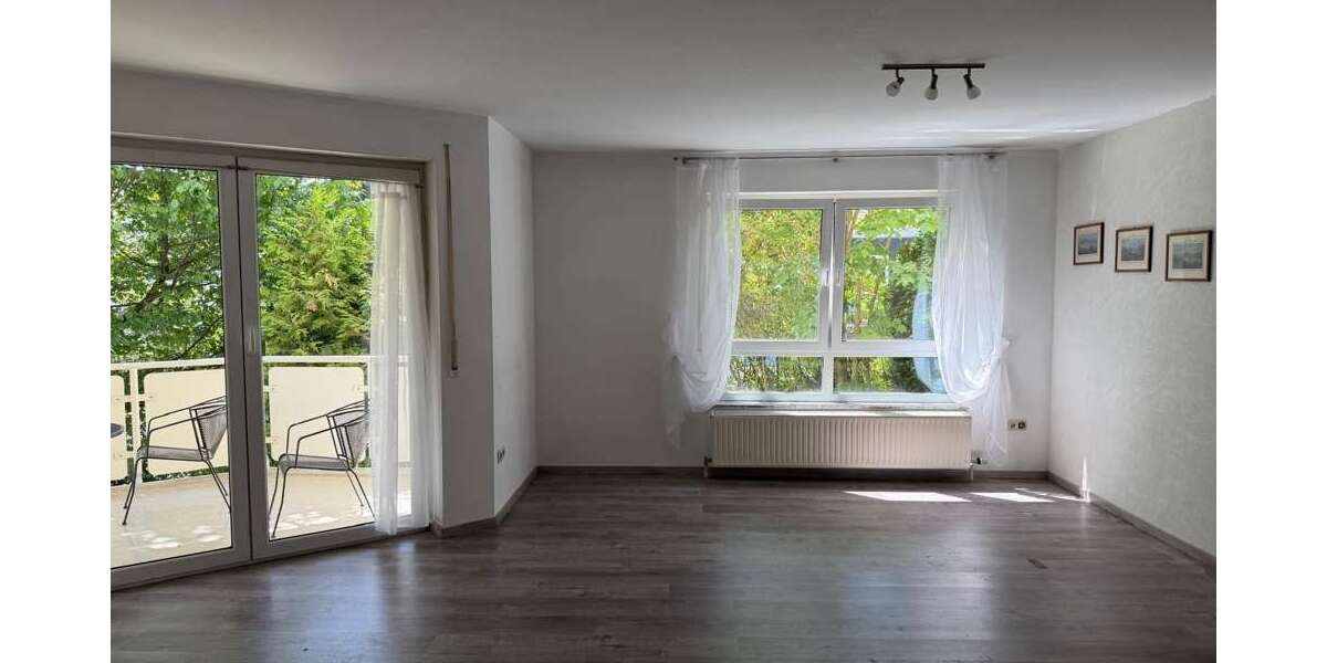 Etagenwohnung Rüdesheim am Rhein - 3 Zimmer, 100 m&sup2;, 1.000&euro; | Angebot:27181107