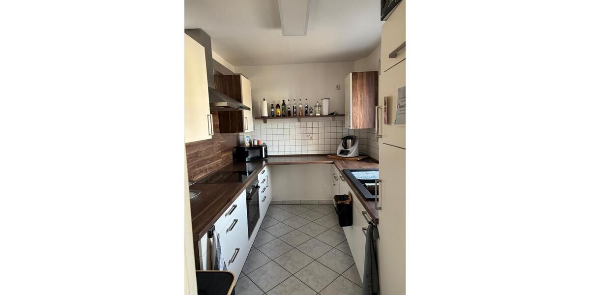 Etagenwohnung Pöttmes - 3 Zimmer, 72 m&sup2;, 750&euro; | Angebot:26639959