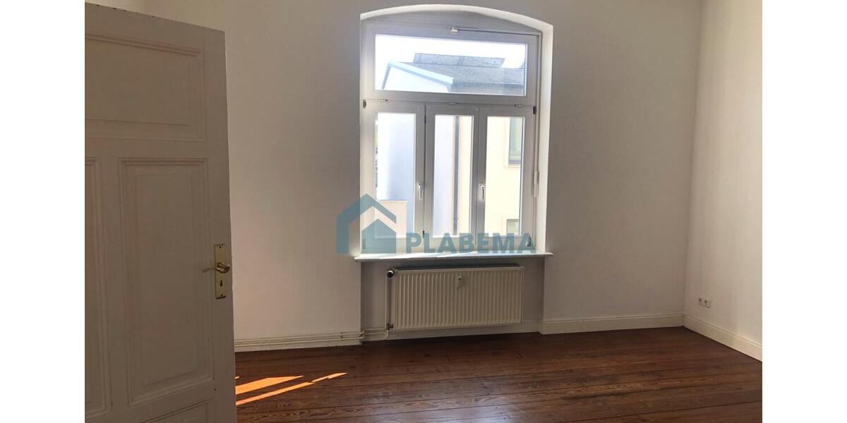 Etagenwohnung Schwerin Altstadt - 3 Zimmer, 70 m&sup2;, 1.095&euro; | Angebot:26528332