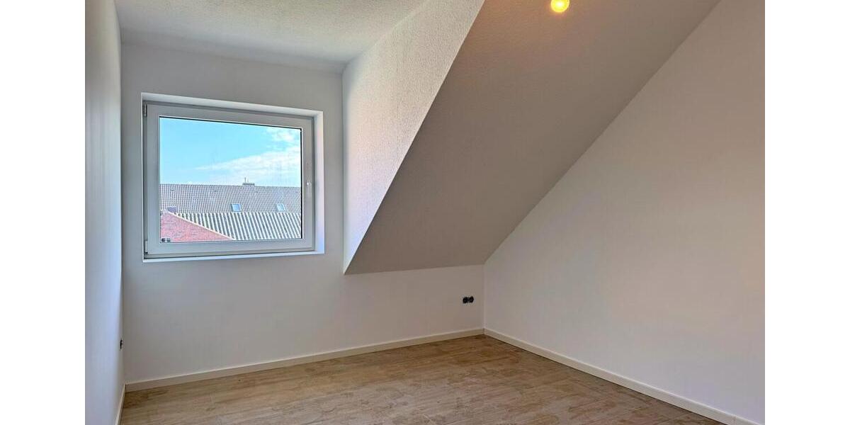 Etagenwohnung Großefehn - 6 Zimmer, 130 m&sup2;, 995&euro; | Angebot:25545483