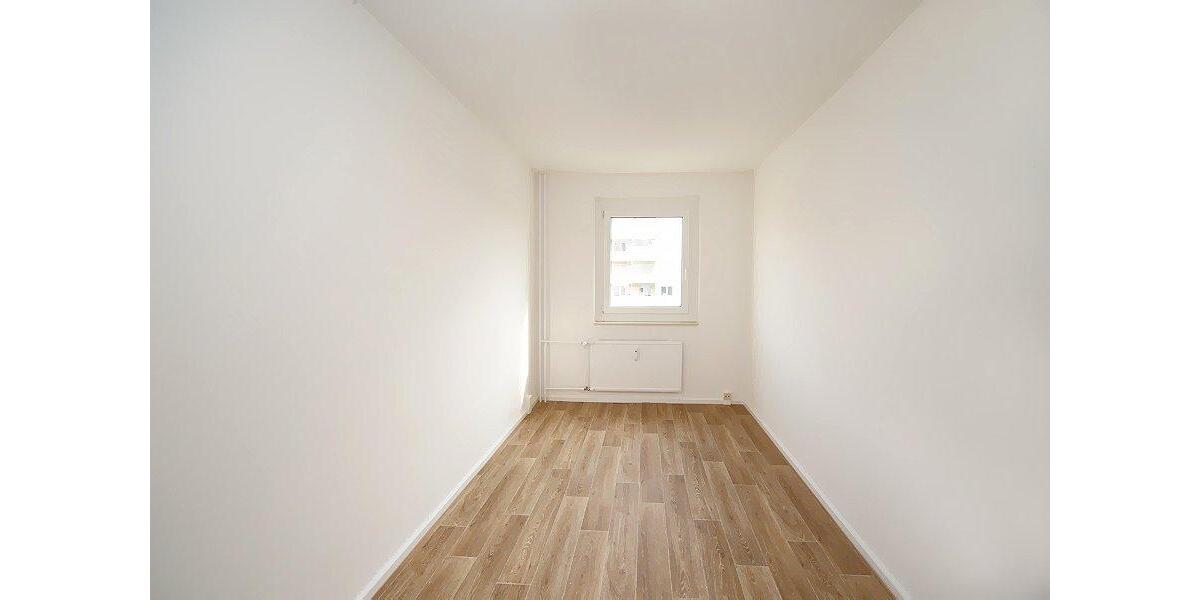 Etagenwohnung Eisleben (Lutherstadt) - 3 Zimmer, 70 m&sup2;, 350&euro; | Angebot:26131090