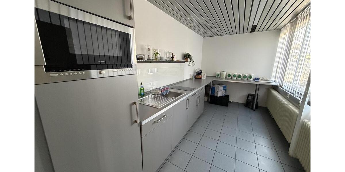 Gewerbeobjekt Villingen-Schwenningen Schwenningen - 3.000&euro; | Angebot:24713703