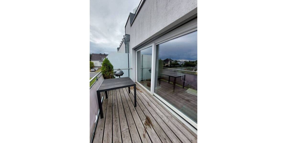 Etagenwohnung Bitburg - 4 Zimmer, 121 m&sup2;, 1.190&euro; | Angebot:25693099