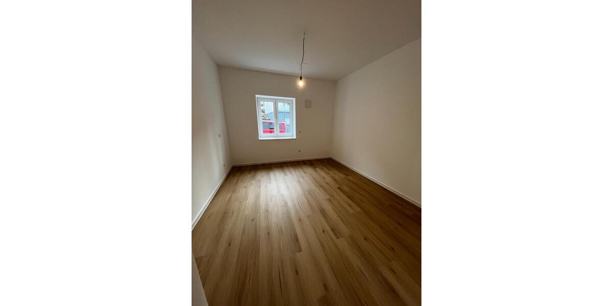 Erdgeschoßwohnung Baden-Baden Lichtental - 3 Zimmer, 79 m&sup2;, 1.250&euro; | Angebot:24867043