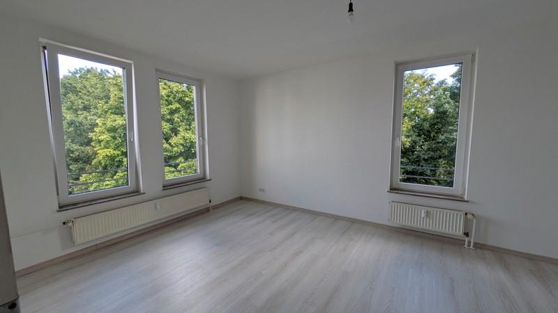 Mitten drin statt nur dabei: großzügige 3-Zimmer-Wohnung (WBS) zimmer